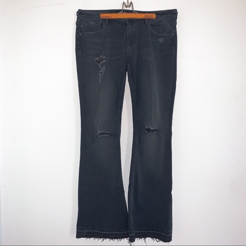 DARK WASH VIGOSS DISTRESSED RAW HEM FLARE JEANS